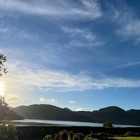 Casa Da Lagoa Holiday home