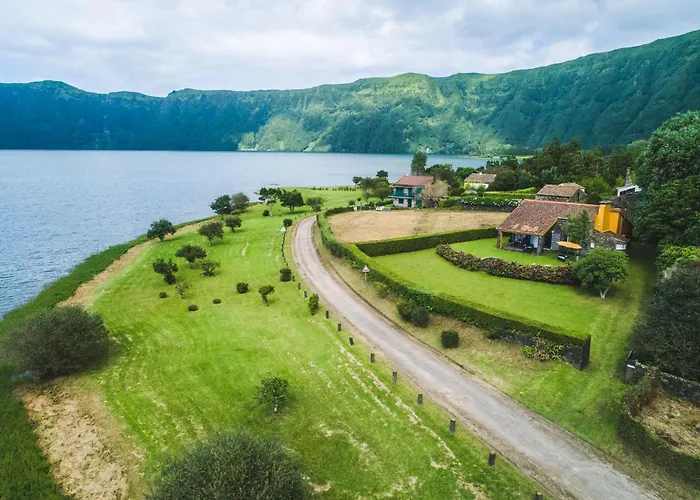 別荘 Casa Da Lagoa セッテ・シダーデス