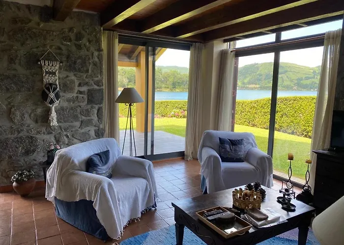 別荘 Casa Da Lagoa セッテ・シダーデス